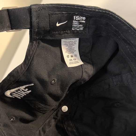 Nike Black Just Do It Cap with White Embroidery OS - Picture 6 of 6